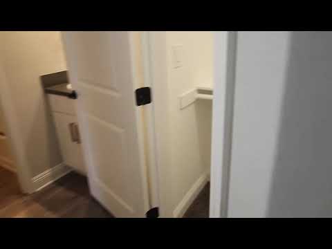 PL8335 - Remodeled 2 Bed + 2 Bath Apartment for Rent! (Los Angeles, CA)