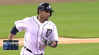 TOR@DET: J. Martinez lines a three-run shot to left