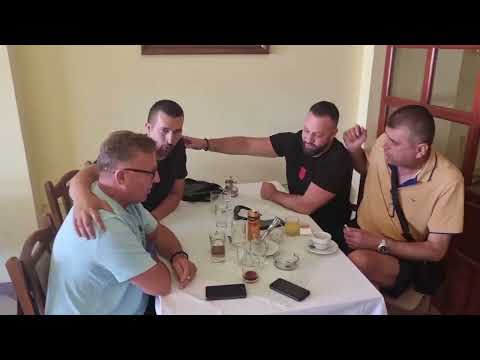 Krajišnici Goran i Sinisa i Milenko Krndija Zare Djukic na suvo