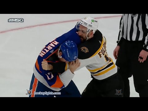 Nick Foligno vs Matt Martin Dec 16, 2021