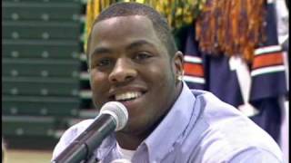 preview picture of video 'Little Rock Christian Academy National Signing Day Michael Dyer.mp4'