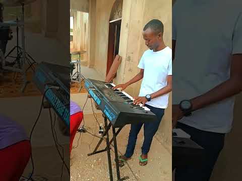 Nayamona Amaka yenu by Kabuswe.