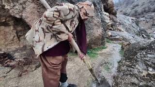 Download lagu 🌊🏔️ A Widow’s Struggle: Surviving the Mountain Flood with Her Daughter mp3 Download lagu 🌊🏔️ A Widow’s Struggle: Surviving the Mountain Flood with Her Daughter mp3