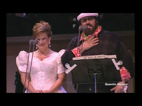 Luciano Pavarotti - "Pavarotti on the Beach" (Live in Miami) (February 13, 1995)