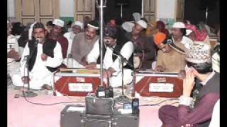 preview picture of video 'Ghulam Abbas Qawwal Salana Urs Mubarak Mehfil  Dargah Thalla Sharif Punjab 22/11/2011'