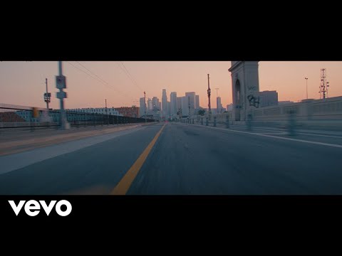 Kungs, PNAU - Light Me Up