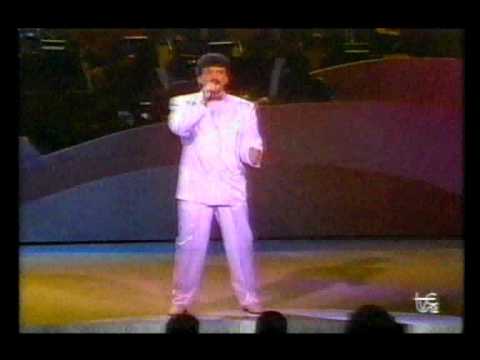 Daniel Abadía: "Más que a mi madre" (Colombia, Festival de la OTI 1990)