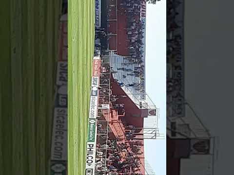 INCIDENTES ENTRE HINCHAS DE UNION DE SANTA FE