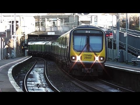 IE 29000 Class DMU Train number 29422 - Sandycove and Glasthule Station