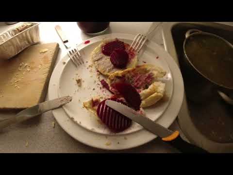 MongoTV_9759 - Min Frokost - Ristet BOLLE Med LEVERPOSTEJ og RØDBEDER