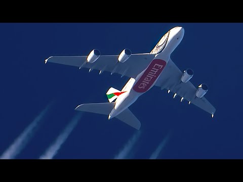 20 MINUTES of HIGH ALTITUDE PLANESPOTTING | Contrails over Europe ! (A380,A350,B777,B787,A330,G7000)