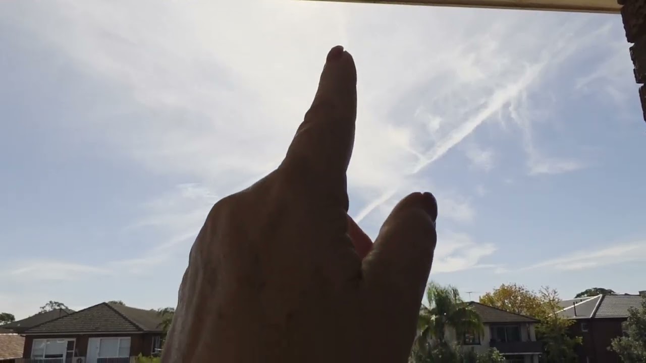 Что это за трындец , товарищи ??? Небо в Австралии Сидней 29.04.2026 . Элла Австрали?