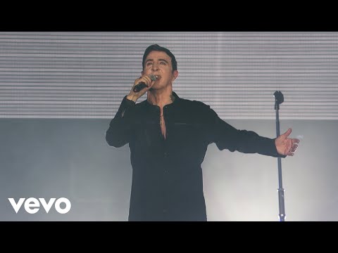 Soft Cell - Bedsitter (Live At The 02 Arena, London / 2018)