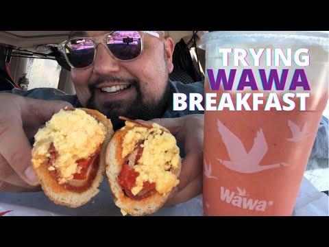 First Time Trying WaWa Breakfast 🍳 Pepperoni Scrambled Egg Sandwich + Smoothie Down The Hatch 🙌