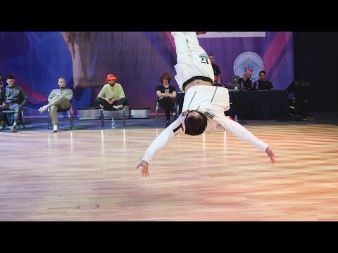 semifinal 16-18 bboy Feoishere vs bboy Bars - брейкданс чемпионат г.Москва