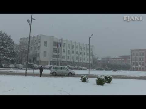 Rikthehen reshjet e dëborës