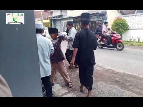 Jum'at berkah di Desa Pakistaji Kecamatan Kabat Kabupaten Banyuwangi 12-12-2025