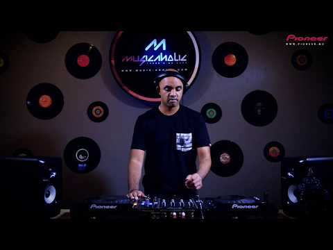 David Jay - Deep Funky House Set - Musicaholic