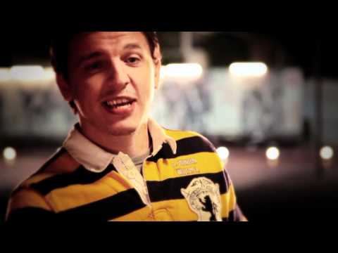 Priki ft Carla Belovari - Cura Iz Tramvaja