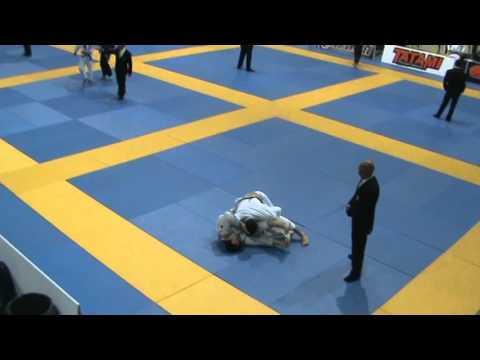 reda mebtouche vs SILVIU GEORGIAN FINALE European ibjjf 2016
