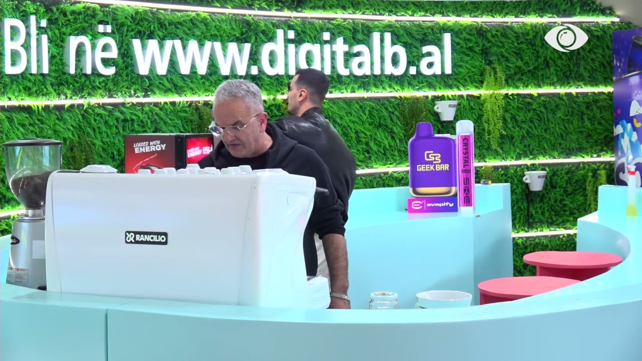 “Nuk jam unë kështu”/ Selin hedh batuta me Gimbon