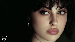 Download lagu [2025] Feeling Good Mix - Billie Eilish, Cigarettes After Sex, Emma Peters, Edmofo, OMER BALIK #5 mp3