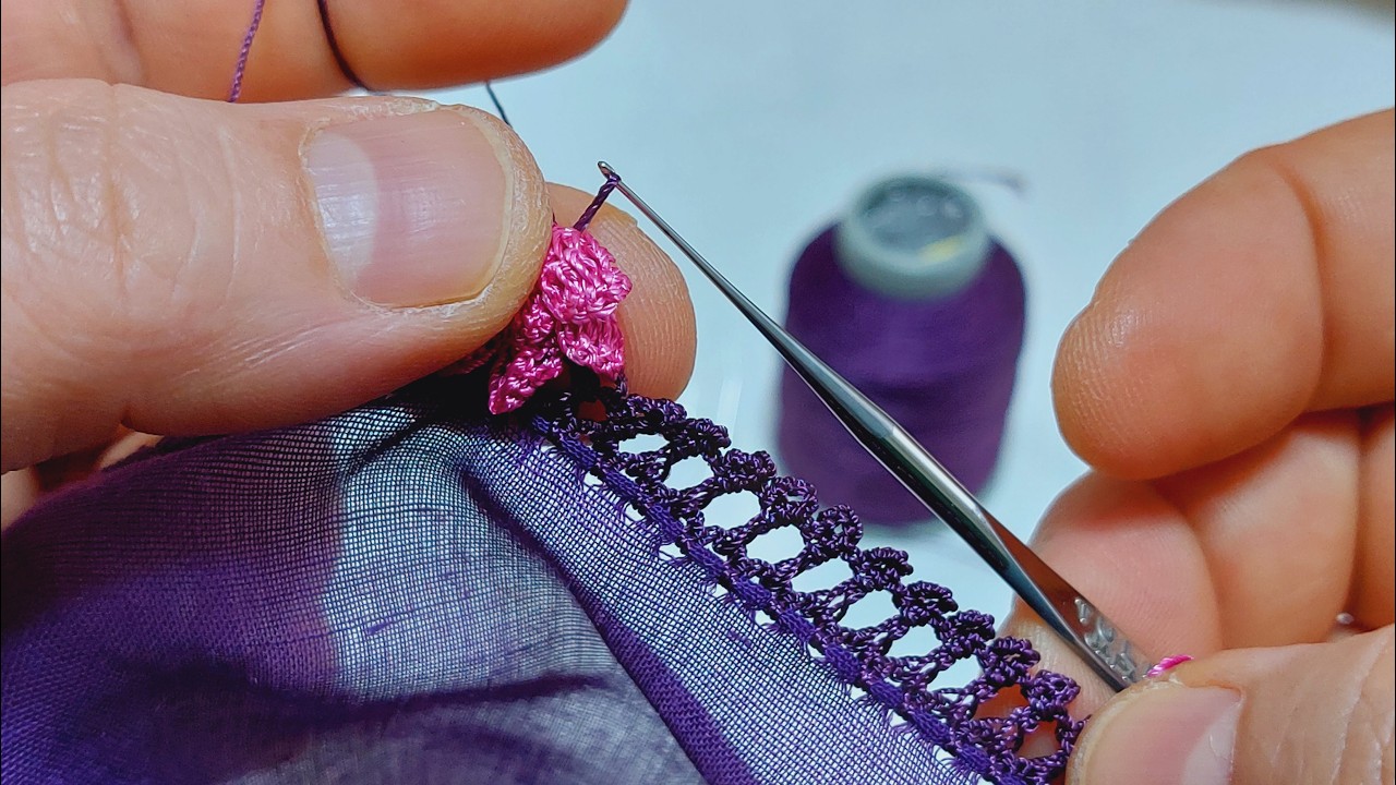 Çite dizer gibi ekledim muhteşem ötesi bir tığ oyası