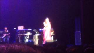 Shreya Ghoshal singing Tum Hi Ho, Live in San Jose 2015 (Video)
