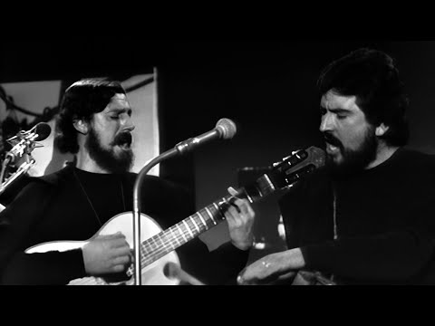 Quilapayún 1972 - Canción final de la Cantata Santa María de Iquique [VIDEO EN VIVO]