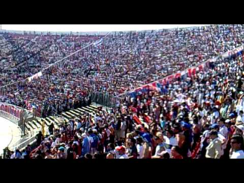 "Volvimo a la CanchA  LOS CRUZADOS" Barra: Los Cruzados • Club: Universidad Católica