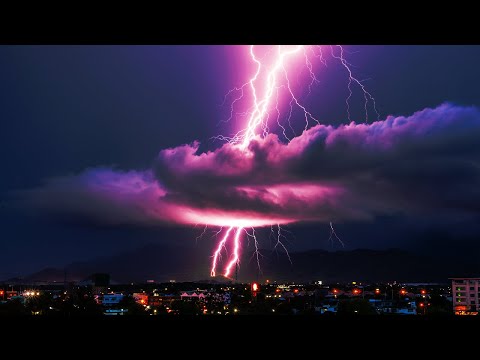雷雨の距離:これは稲妻と雷によって明らかになります