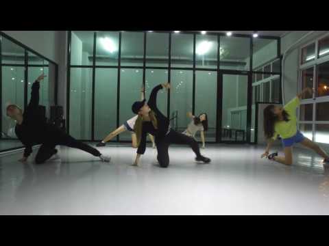 [NYDANCE]HOCHIMINH 2017.4.25 waacking MarianHill - Down HYEWON