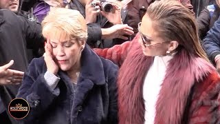 JLo&#39;s Mom Gets Elbowed in the Face