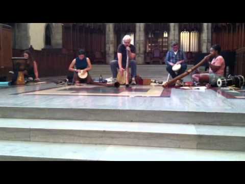 Promotional video thumbnail 1 for Chicago Didjeridu Chorus