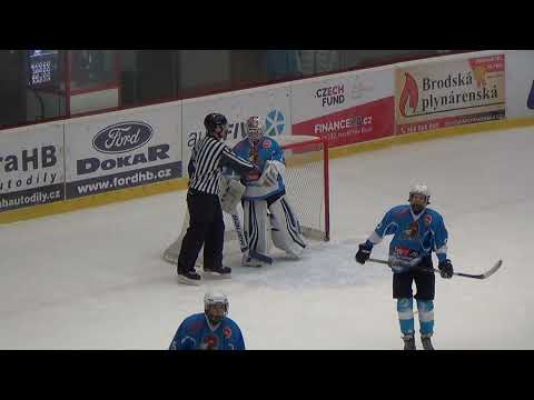 2021.12.29 HC TÁBOR - HC SLAVIA PRAHA IV