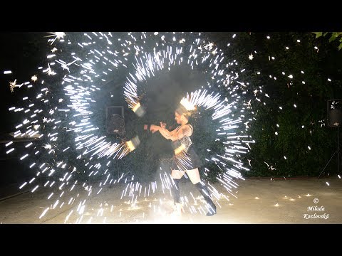 Katartina - Fire show on Charming night (4K)