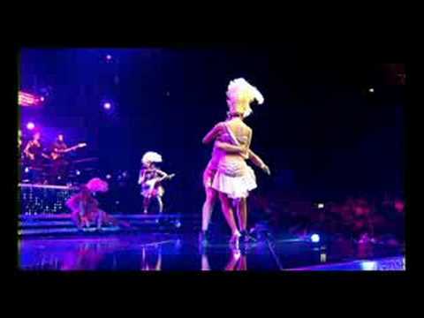 Kylie Minogue - Chocolate (Live From Showgirl: The Greatest Hits Tour)