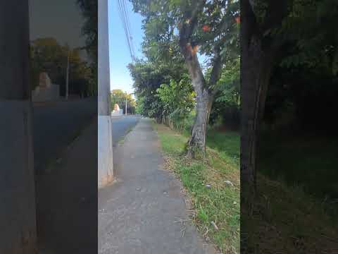 Andando pelas ruas de Itapira-SP