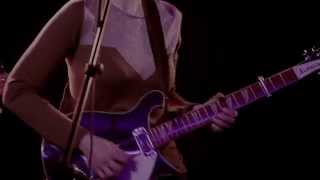 "Adieu l'enfance" - LA FÉLINE - Enterground.com