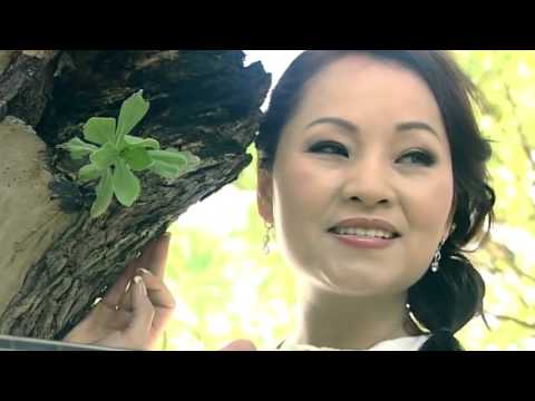 Thể hiện bởi Khánh Hòa