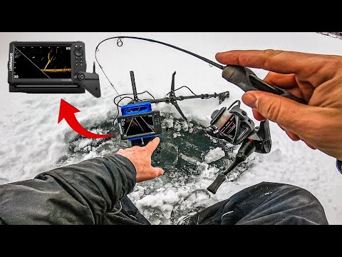 this Fish finder is Epic for Ice fishing! (Lowrance Eagle Eye 9 Bundle)