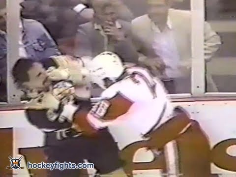 Jay Miller vs Joey Kocur Mar 8, 1988