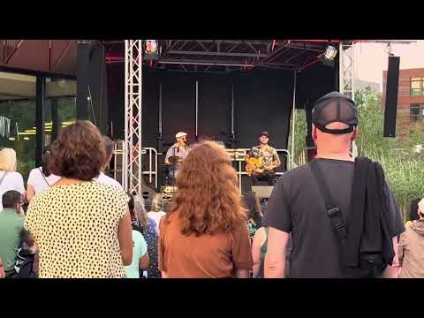 Flo Mega - Hinter dem Burnout 2/3 - Bremen Universum