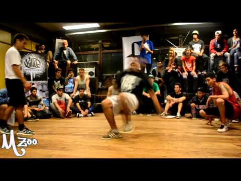 KILLA IN THE CYPHER - FOOTWORK BATTLE 1 vs 1 -  GLEIVERZ  vs CAIO