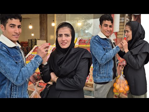 Love: Helping those in need❤🥰