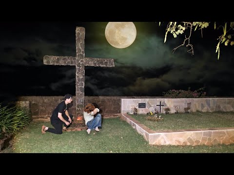 EXCITING GIRL WAS IN THE CEMETERY LOOKING FOR HER MOTHER - SPIRIT BOX