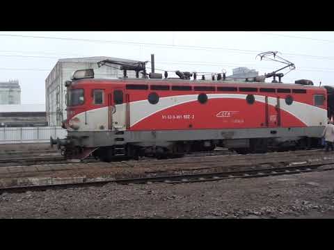 Tren R5721 Suceava - Cimpulung Moldovenesc intra si pleaca din statia Suceava Vest - 22.02.2020