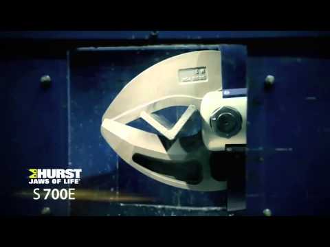 Hurst Jaws of Life eDRAULIC S 700E Cutting Performance Video