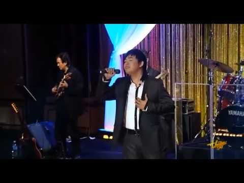 Mưa đêm ngoại ô-Quang Le