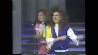 Fandango debuta en Señorita México 1987 cantan Un millon de maneras de olvidarte Siempre en Domingo
